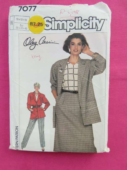 `SIMPLICITY` sewing pattern 7077 for skirt,pants,top and jacket in sizes 10,12 and 14.