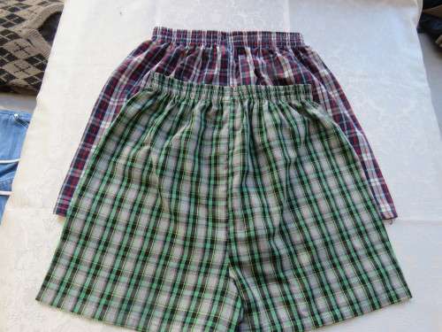 Set of 2 'BODYLINE' sleep pants for boy 11-12 yr old.One green and the other navy check.As new.