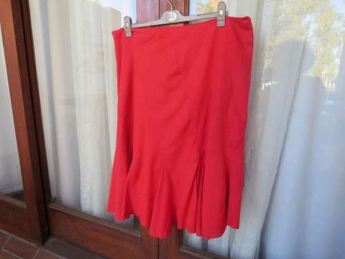 Red polycotton godet style skirt in diagonal panels.By 'IMAGE' in size 44/20.Used but good cond.