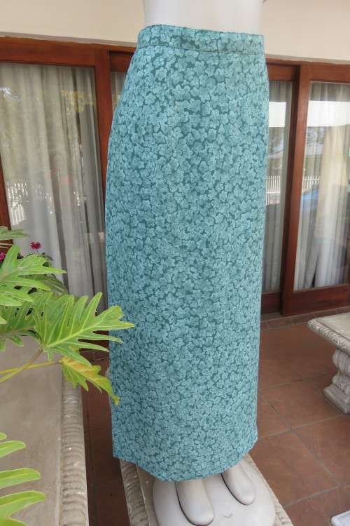 Must have ankle length jade colour skirt with white light jade flowers.Size 36/12.As new.
