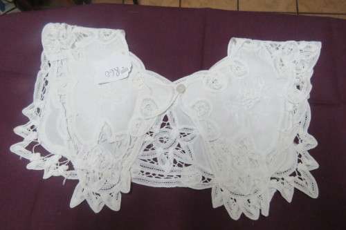 Fabulous off white linen loose vintage collar embroidered and richly decorated. Adult size.