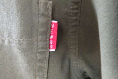 Army green ladies long sleeve casual shirt by 'News' in size 40/16. Two front pockets.