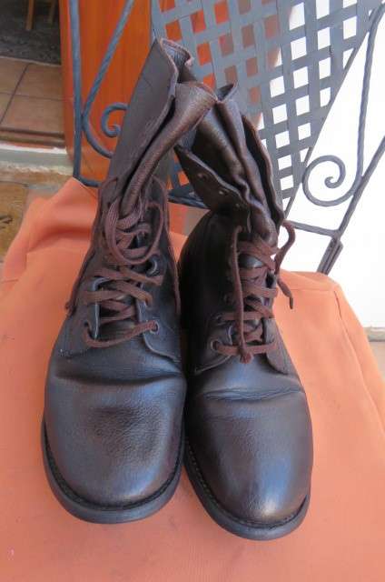 Pair  SADF genuine leather brown army boots in size 9 issued by DWS in 2010. Army size 270.