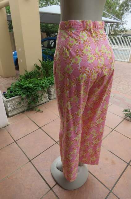 Cotton pants in cheerful yellow, pink and orange circle designs. High waisted. Size 37/13.