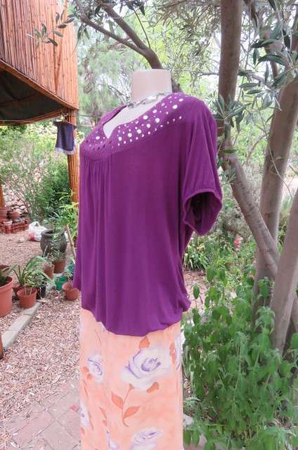 Dark purple slip-over top with scooped neckline with silver stud decoration size 42/18