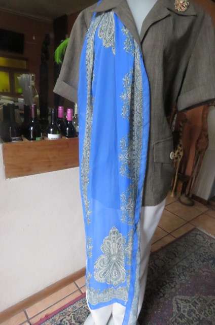Cobalt blue scarf with baroque pattern in cream and hunters green. Bordered pattern size 52 x 160 cm
