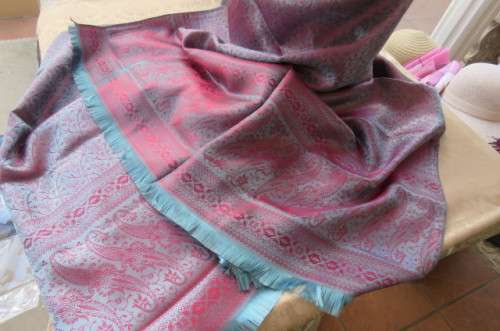 Amazing best quality 100% genuine silk scarf in red and light turquoise.