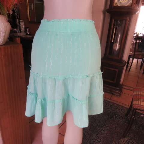 Beautiful light seagreen tiered skirt with wide elasticated waist for 13 to 14 yr old girl. Size 29