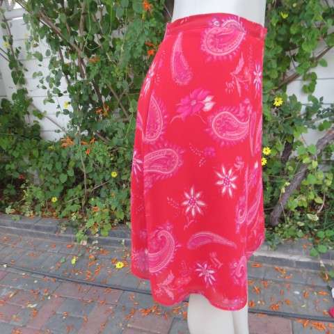 Wear anywhere 2 piece outfit in red sheer polyester with paisley and floral pattern.Size 40/16.