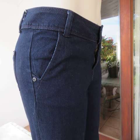 Top of the range wide leg fashion dark blue denim jeans by RE in size 36/12. New condition.