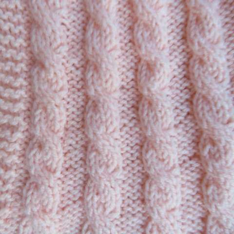 New hand knitted baby jacket.Knitted with acrylic yarn.Small cable pattern.3 to 6months Long sleeves