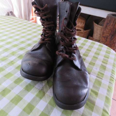 Pair of SADF genuine leather brown boots in size 10. Issued 2012. By DWS. Army size 277M.Good cond.
