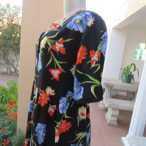 Cheerful 90's black viscose empire style dress with blue,orange and yellow flowers. size 42/18.