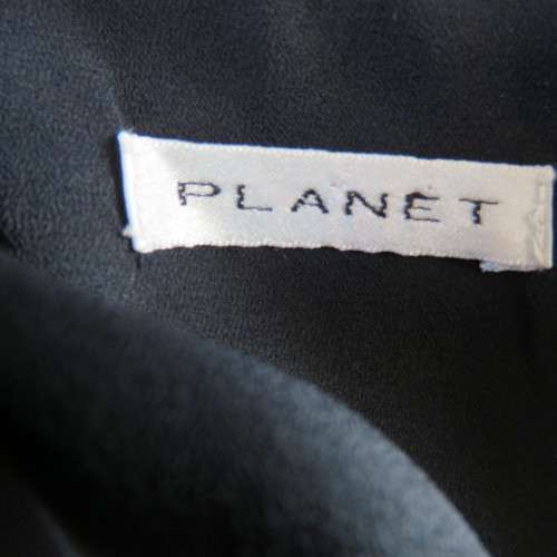 Stunning sleek maxi dress in 2 layers. Sleeveless with round neckline size 36/12. As new.