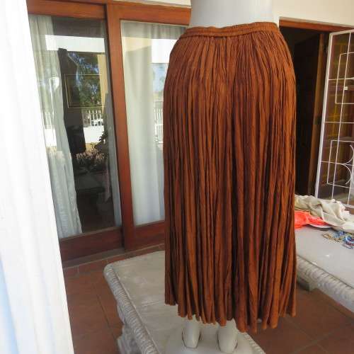 GO-EAST permanent crinkled colden brown maxi skirt from India for size 36 to 36. As new.