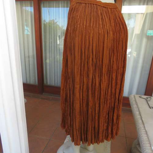 GO-EAST permanent crinkled colden brown maxi skirt from India for size 36 to 36. As new.