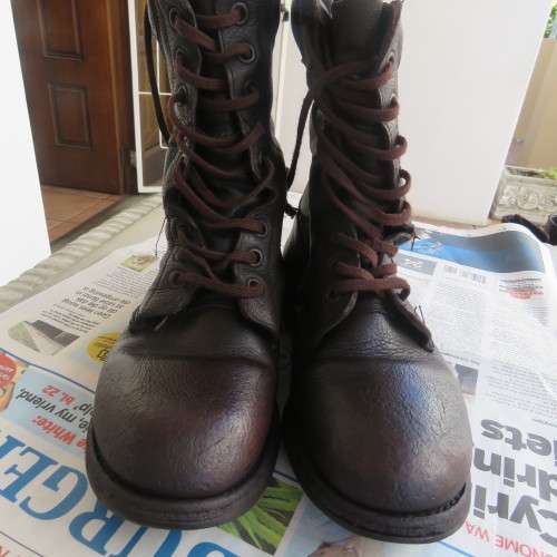 Pair of SADF brown genuine leather soft top boots in size 6.5 by DWS. Issued 2011. Army size 247 M.