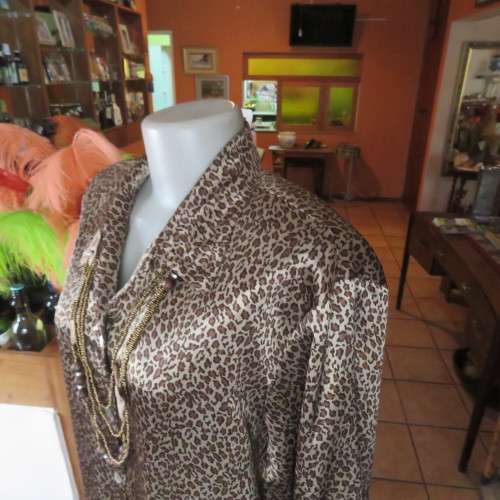 Animal print smart silky polyester long sleeve top in gold and brown colours. Size 40/16. As new.