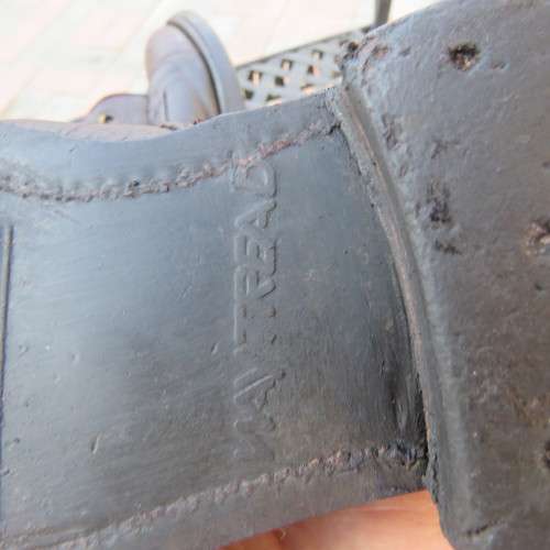 Pair of SADF brown genuine leather boots in size 4 by DWS from 1987 in army size 230M.Waytread soles