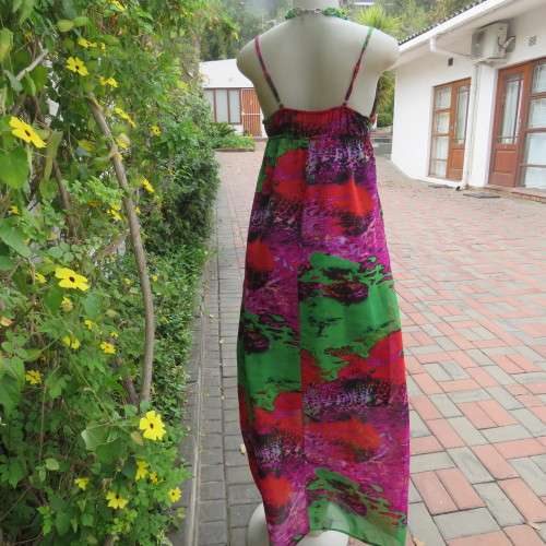 Colourful eye catching maxi strappy summer dress. Empire waist. Size 34/10. By Image. As new