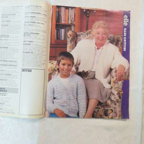 Sixty of the best hand and machine made knits. 69 pages. As new.