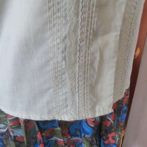 Amazing light moss green sleeveless vintage top By `Shelly Impressions` Size 34-10 New condition