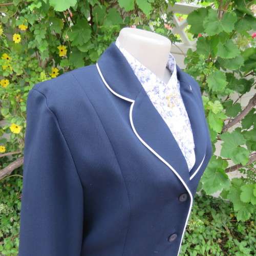 Fabulous navy long sleeve jacket Fully lined Round collar By `Topics` Size 40-16 New condition