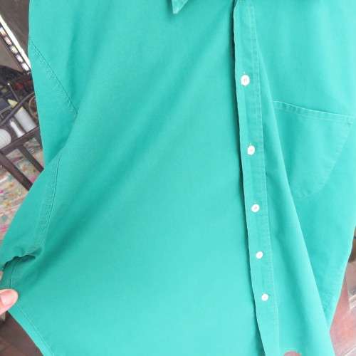 Men`s grass green long sleeve durable work shirt. Size L-chest 120cm. Used but good for everyday use