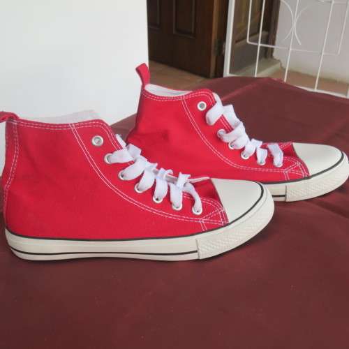 As new red high top tekkie by ATMOSPHERE in size 38/5. With white front and soles. Never used.