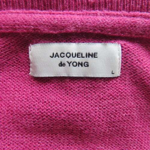 Get noticed in this rose pink slip over Knit by JAQUELINE DE YONG. Size 40/16. In as new condition.
