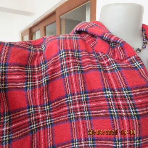 Tartan check long sleeve hooded jacket in red,blue,yellow and white. By ANLEO. Size 48 to 50