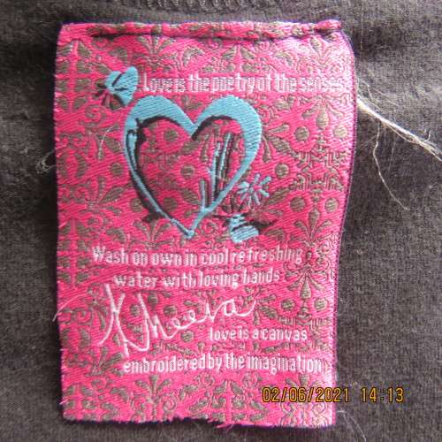 Beautiful black stretch cotton KHEERA long top with white/beige and grey/blue inlays.Size 36/38