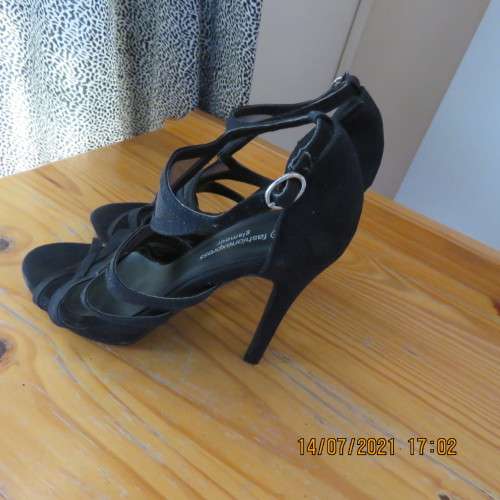 Pair of smart black suede strappy pumps with ankle straps. Size 5 by FASHION EXPRESS glamour.As new.