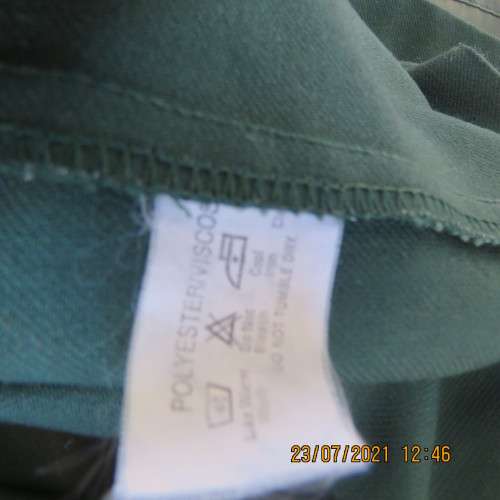 Elegant hunters green ankle length pencil skirt by MERIEN HALL size 40/16.Fully lined.Bandless.