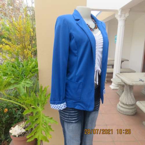 Versatile royal blue long sleeve open hanging jacket with collar by LEGIT size 32/8.Polyester/rayon.