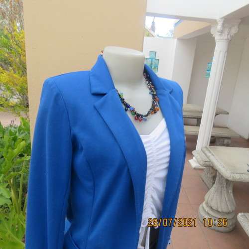 Versatile royal blue long sleeve open hanging jacket with collar by LEGIT size 32/8.Polyester/rayon.