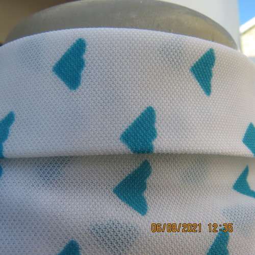 Smat,comfy eighties vintage dress by Miss LYNN by MANTATTAN size 44/20.White/turquoise.As new