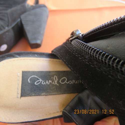High quality DAVID AARON  peep toe black chunky heel booties size 5.5. Suede strappy uppers.As new.