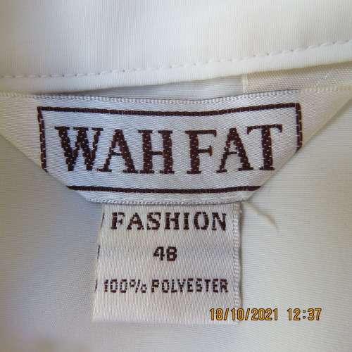 Stunning light cream luxury embroidered vintage size 42/18 blouse by WAH FAT..Perm.pleated sleeves.