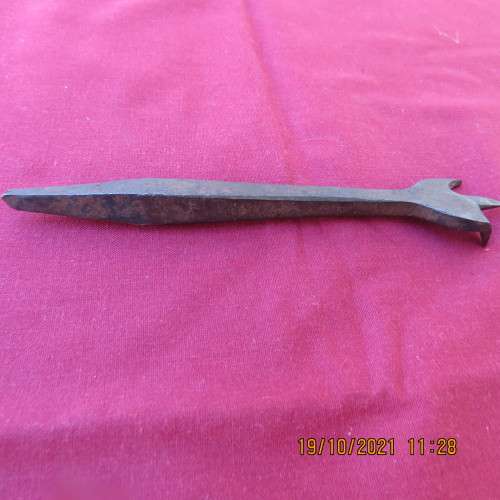 Antique brace bit by W. Marples and Sons. More than 60 years old. Good condition.