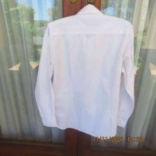 Modern Men`s long sleeve 100% cotton shirt with graphic embroidery.Size M slim fit..chest 109cm.