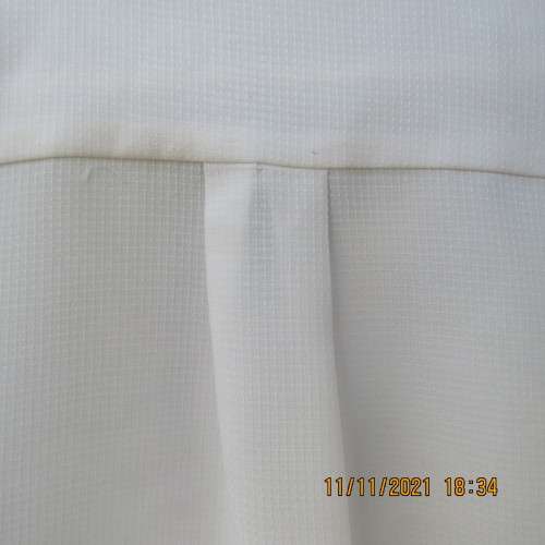 White polyester/viscose long sleeve men`s shirt size Small by CIGNAL.Shiny check surface.Good cond.