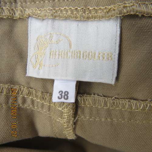 Ladies dark beige golf pants by AFRICAN GOLFER in 100% cotton.Size 38/14 large fit. New cond.