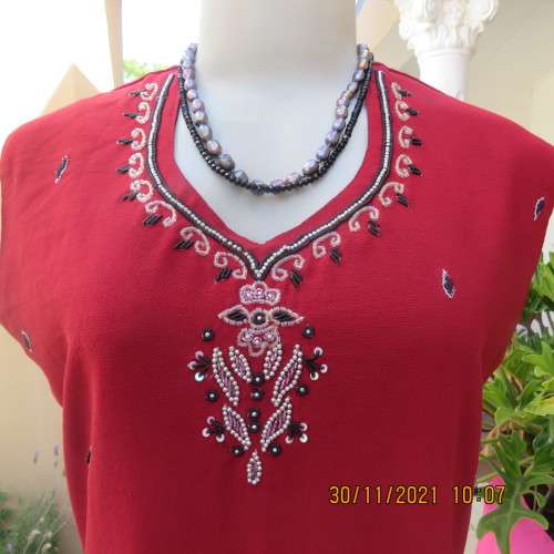 Glam richly embellished DOLCE and CABBANA ruby red sleeveless top size 36/12.Black underlay.As new