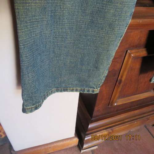 As new men`s straight legged denim jeans size 36 by JML. With lots of pockets.High waist,