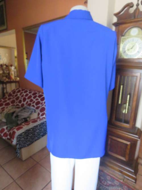 Fabulous persian blue 2 pc blouse set with luxury embroidery.Cami and button down blouse.Size 40