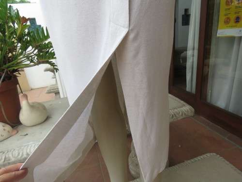 High quality RAOUL beige mottled ankle length skirt size 36/12.High pleat at left.In linen/viscose.