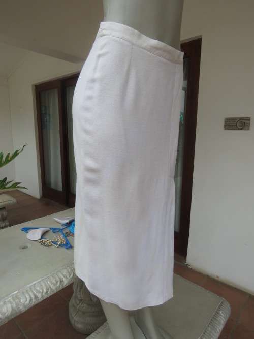 High quality RAOUL beige mottled ankle length skirt size 36/12.High pleat at left.In linen/viscose.