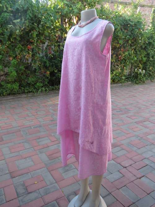 As new ALABASTER pink dress in 2 shades.Loose hanging in 2 layers/lengths.Size 38/14.