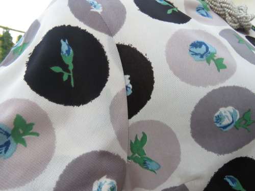 Vintage shift dress by DELSWA in white with black and grey polkadots and blue roses. Size 42/18